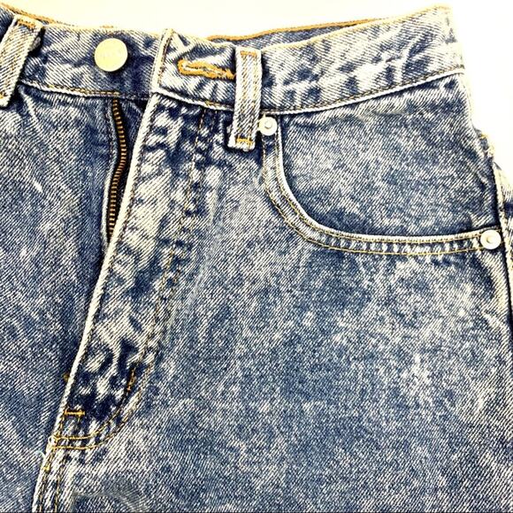 Sasson Vintage RARE Acid Wash Cutoff Denim Jean Shorts 6 - Picture 12 of 16